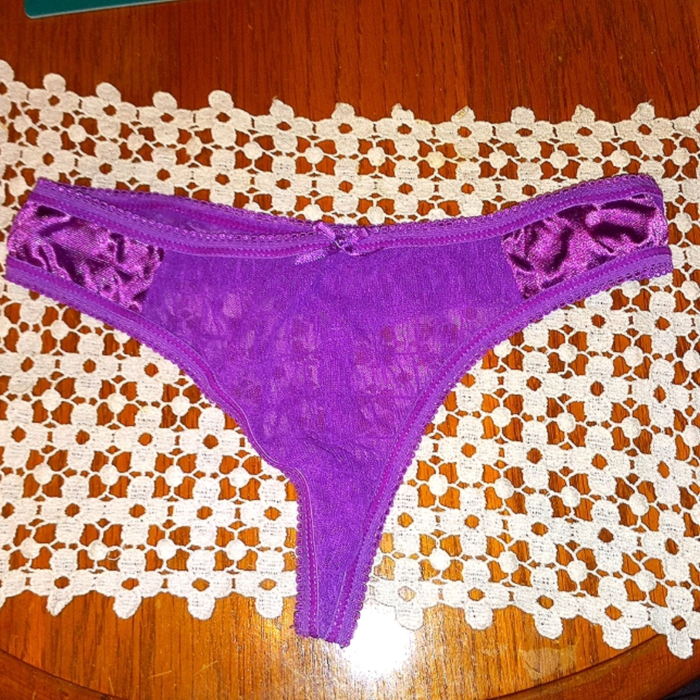 Bijou  thong